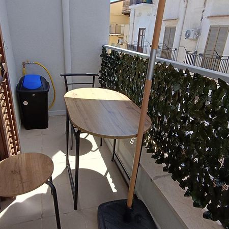 Casa Francesca 2 Lofty Apartment กัสเตลลัมมาเร เดล โกลโฟ ภายนอก รูปภาพ
