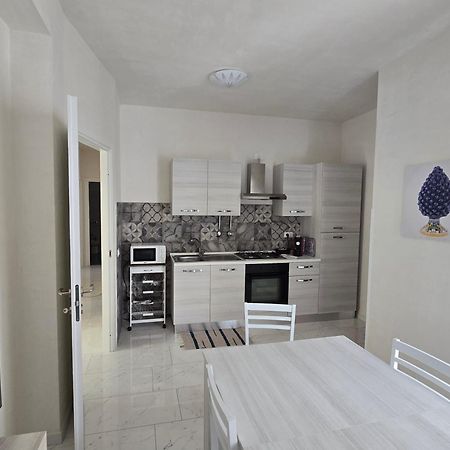 Casa Francesca 2 Lofty Apartment กัสเตลลัมมาเร เดล โกลโฟ ภายนอก รูปภาพ