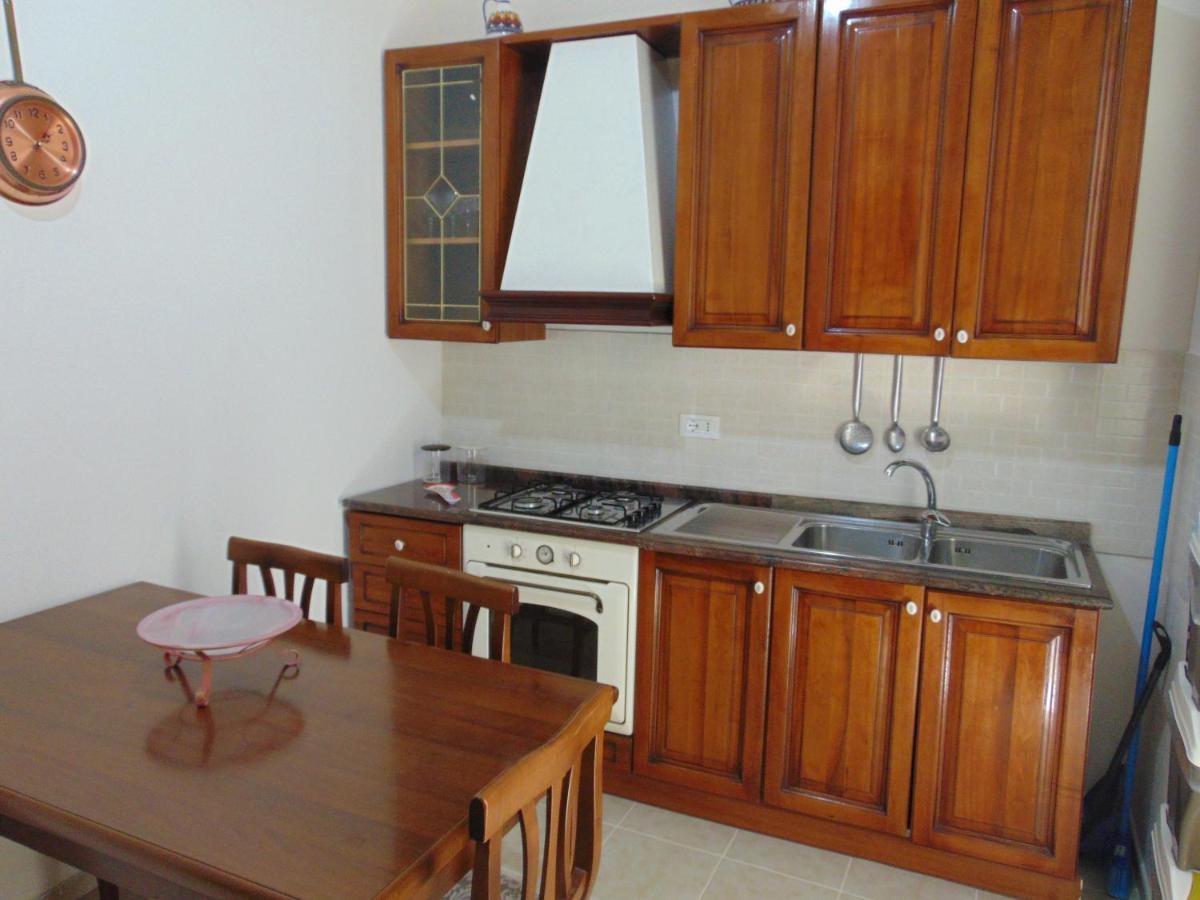 Casa Francesca 2 Lofty Apartment กัสเตลลัมมาเร เดล โกลโฟ ภายนอก รูปภาพ